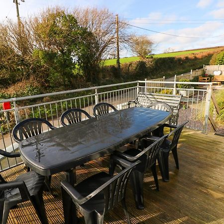 Oakdene Villa Milford Haven Exterior photo